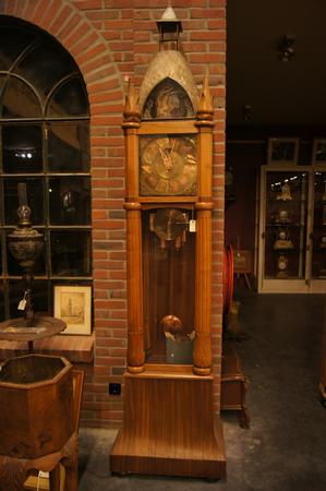 Very rare grandfatherclock with music and automation