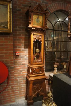 Very exceptional carved grandfather clock, around 1900
