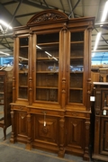 style Bookcase in walnut, Holland 19th century
