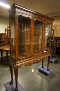 Chippendale style vitrine by Waring & Gillow in mahogany, England around 1900