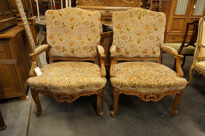 Louis XV Pair of armchairs