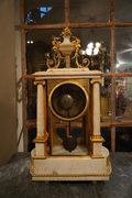 Louis XVI style Clock in gilded bronze and marble, France 18th C