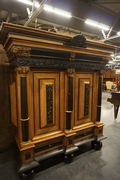 Renaissance style cabinet in rosewood, Holland 19th century