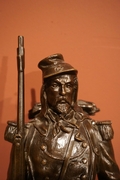 Signed statue  in bronze, France 19th century