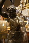 Signed statue in bronze, France around 1900