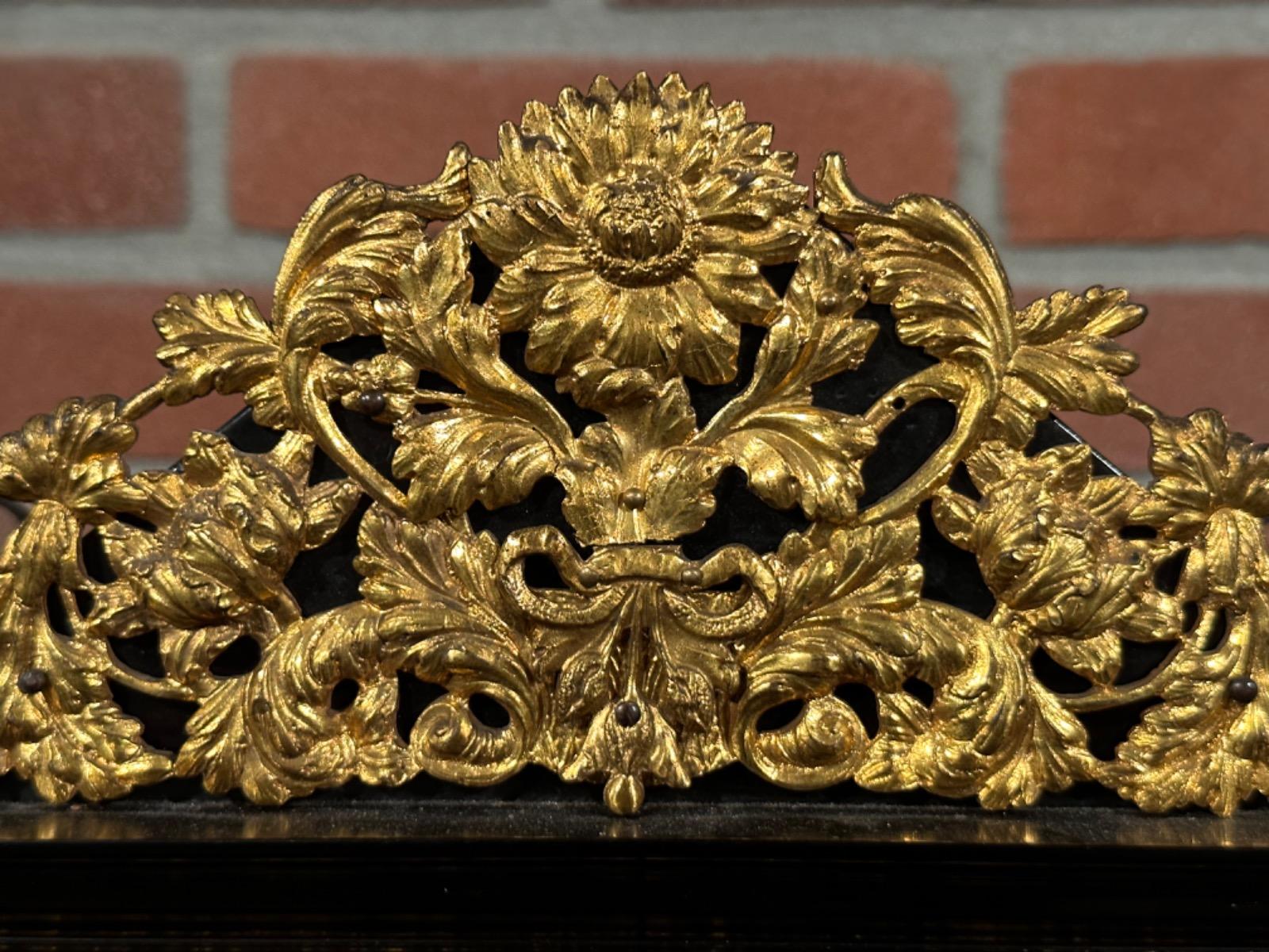 17th Century “ Religieuse” clock by Isaac Thuret, 13x29x44h cm