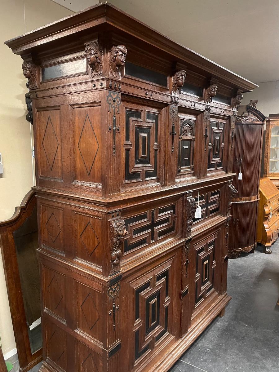 17th century Dutch oak cabinet 182x72x213H cm