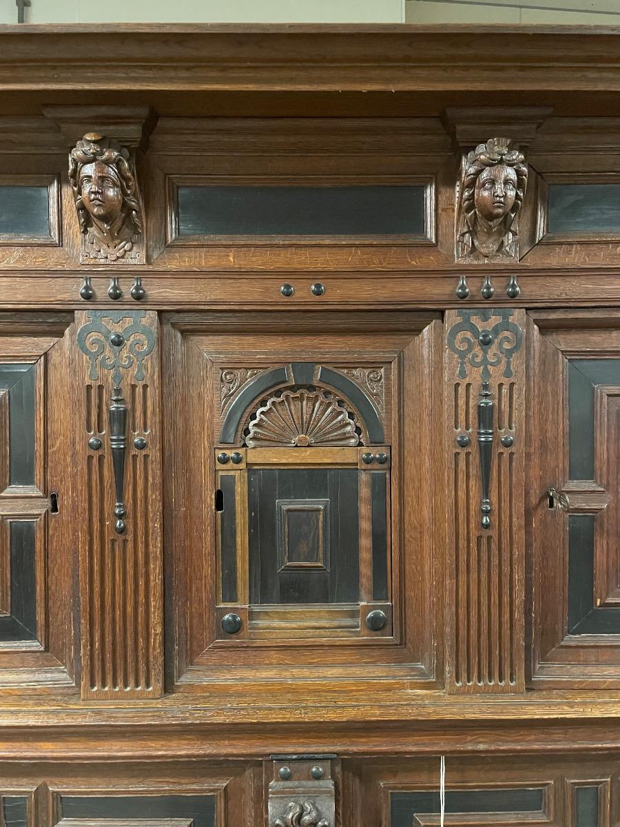 17th century Dutch oak cabinet 182x72x213H cm