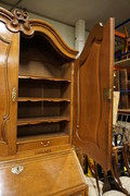 18th century Dutch oak buro bookcase