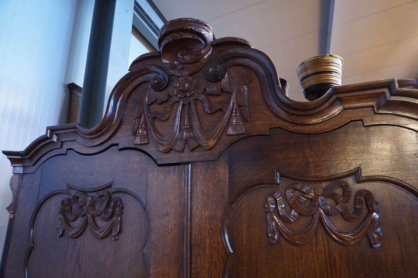 18th Century Dutch oak cabinet