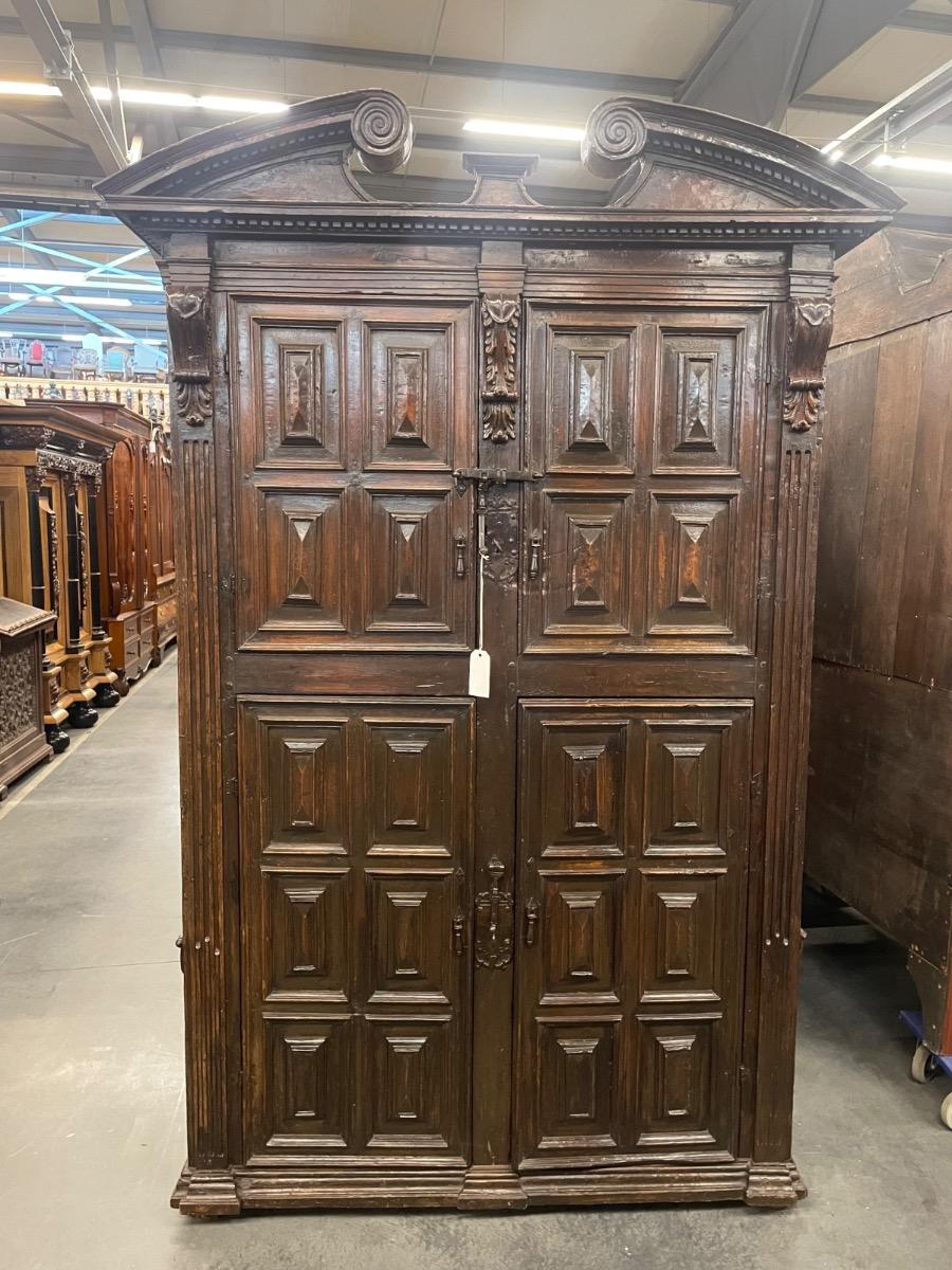All original early 17th century Spanish cabinet