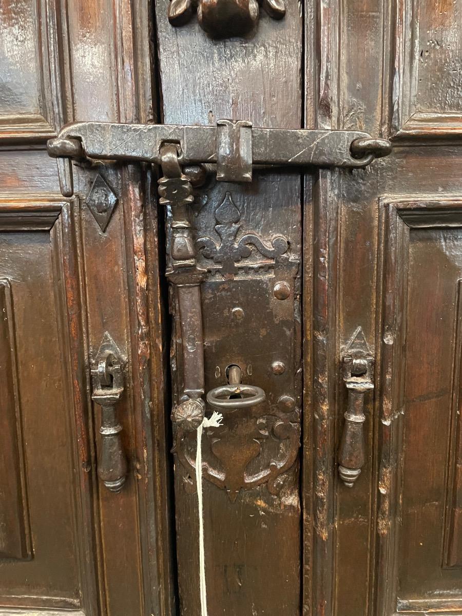 All original early 17th century Spanish cabinet