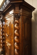 Barock style Cabinet in walnut, German 18th century