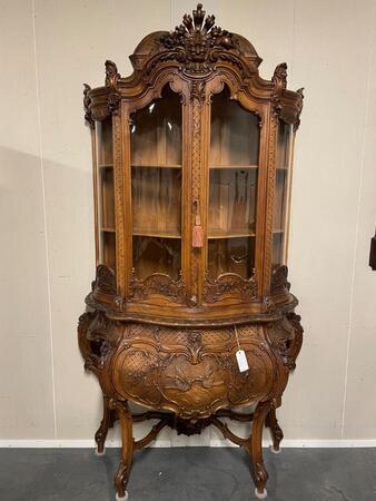 Beautiful Louis XV style walnut carved vitrine. 223 cm high