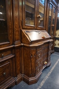 Bookcase in walnut, Italy mid 20th C.