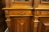 style Bookcase in walnut, Holland 19th century