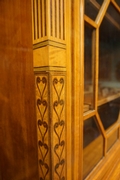 Bookcase in satinwood, England around 1900