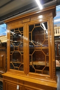 Bookcase in satinwood, England around 1900