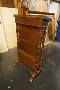 Bookstand in oak, Holland 19th century