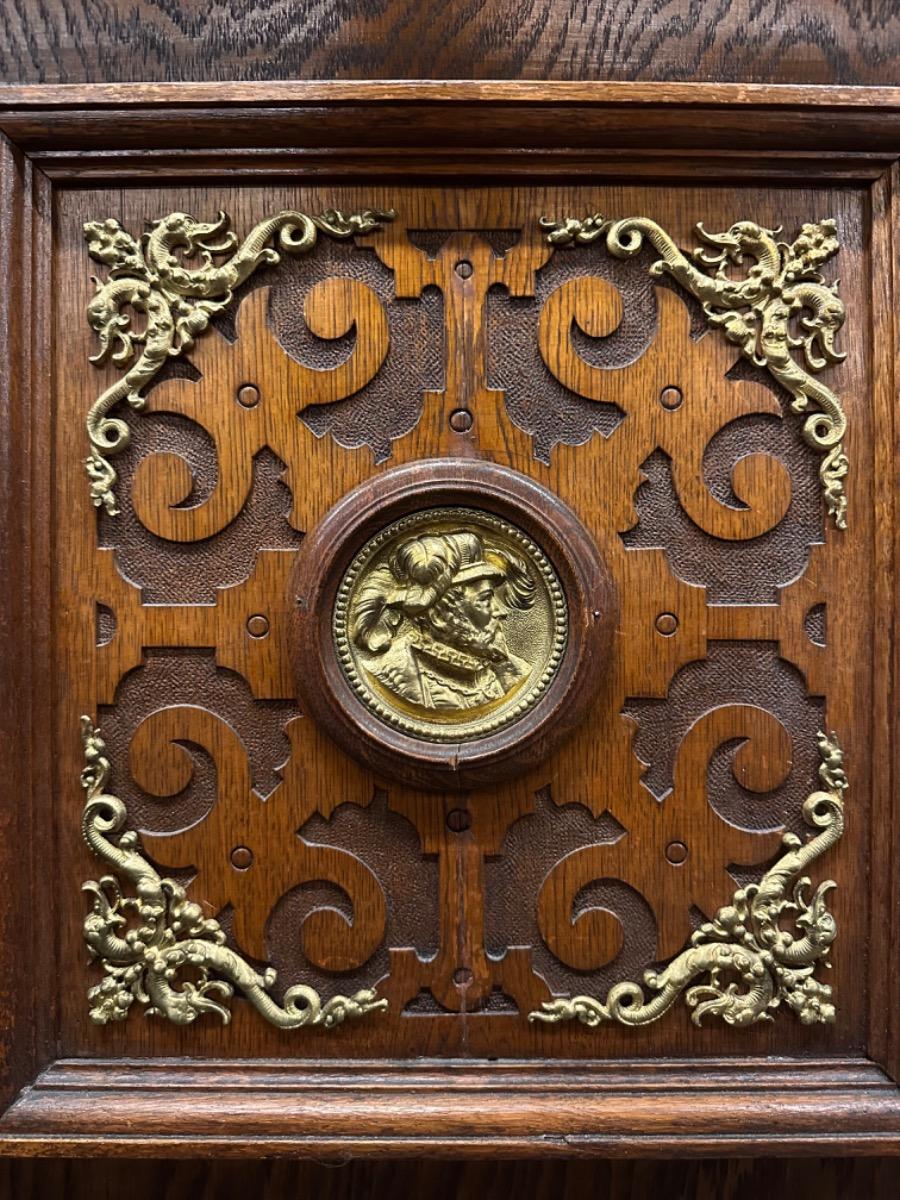 Bronze Mounted Oak Lorenz Furtwängler & Söhne Grandfather clock, 73x37x237h cm