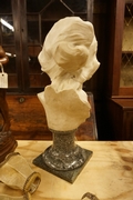 Bust signed in marble 19th century