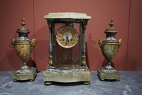 style Cloisonne clock set in onyx and bronze, France 19th century