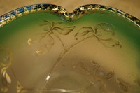 Daum signed glass bowl Around 1900