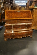 style Desk in walnut, Holland first half 20th Century