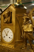 Empire style Clock in gilded bronze, France around 1800