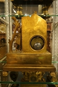Empire style Clock in gilded bronze, France around 1800