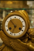 Empire style Clock in gilded bronze, France around 1800