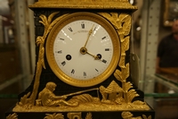 Empire style Clock in gilded bronze, France around 1800