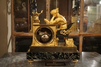 Empire Lectura style clock in bronze, France	 18th century