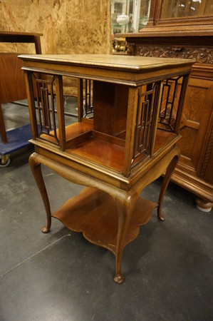 English mahogany revolving bookstand