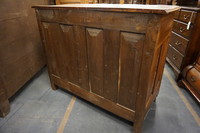 French walnut commode 18th Century