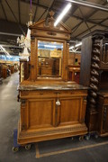 Italian walnut 8 piece bedroom set Around 1900