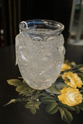 Lalique glass Bagatelle vase with love birds Early 20th Century