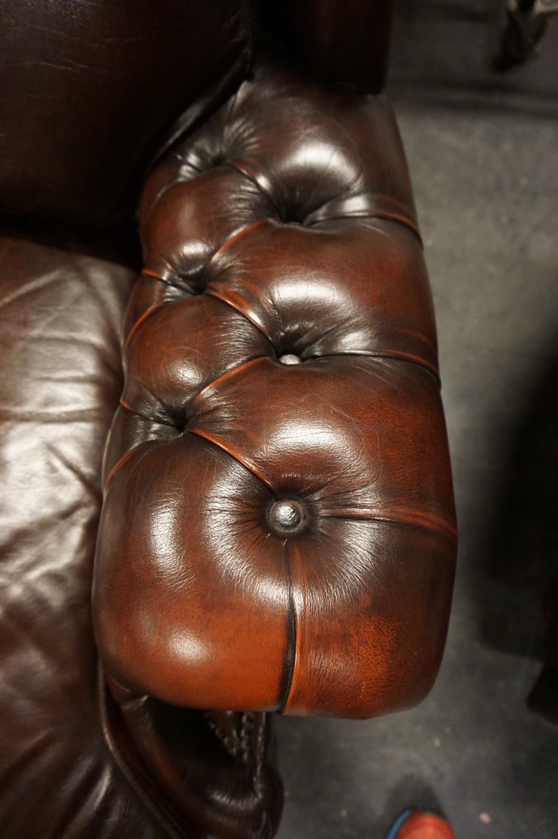 Leather 2 piece sofa set