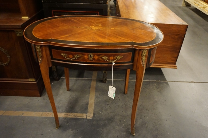 Louis XV Occasional table