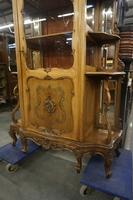 Louis XV style Vitrine in walnut, Holland 19th century