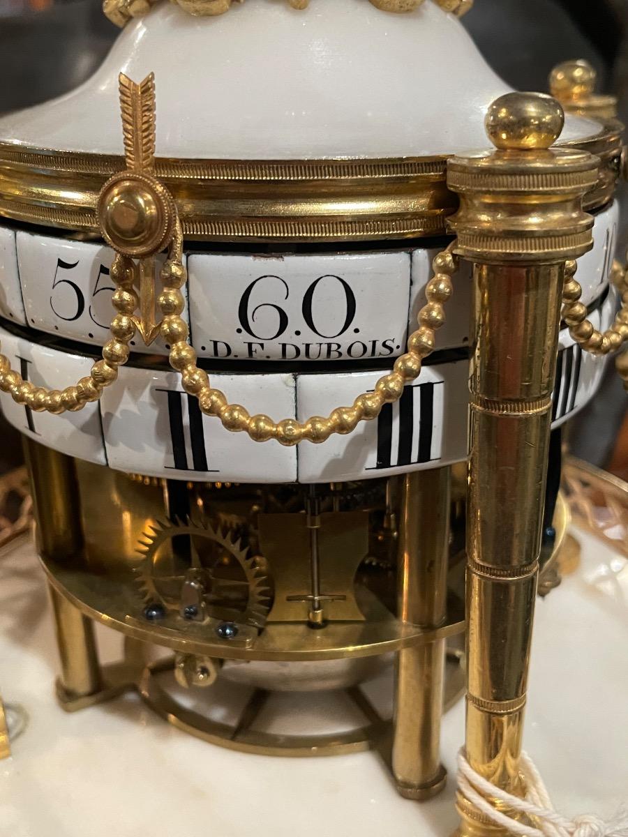 Louis XVI “circles tournants” table clock. 47 cm high