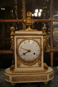 Louis XVI style Clock in gilded bronze and marble, France 18th C