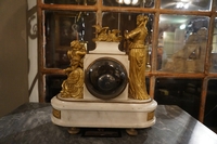 Louis XVI style Clock in gilded bronze and marble, France 18th C