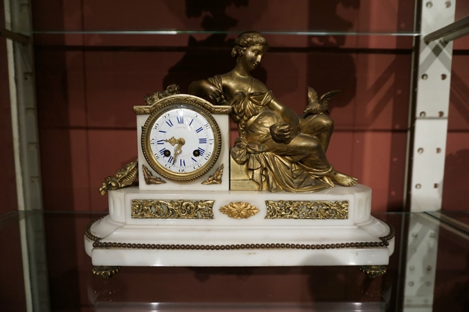 Louis XVI Clock