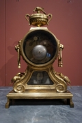 Louis XVI style Clock in gilded bronze and porcelain, France 18th century
