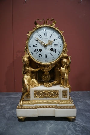 Louis XVI clock