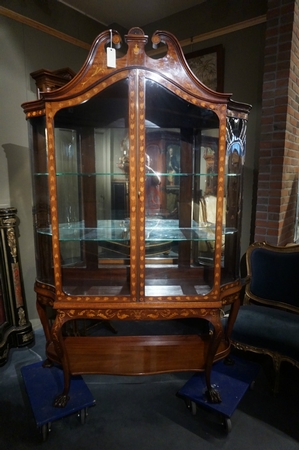 Marquetry vitrine