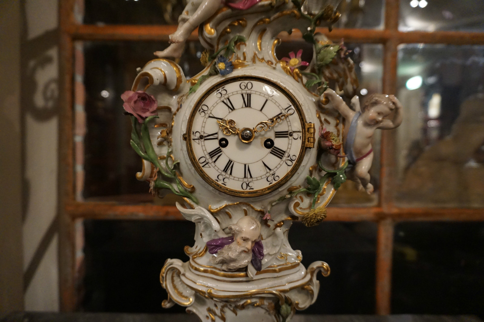 Meissen clock