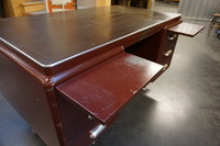 Metal desk Mid 20th Century