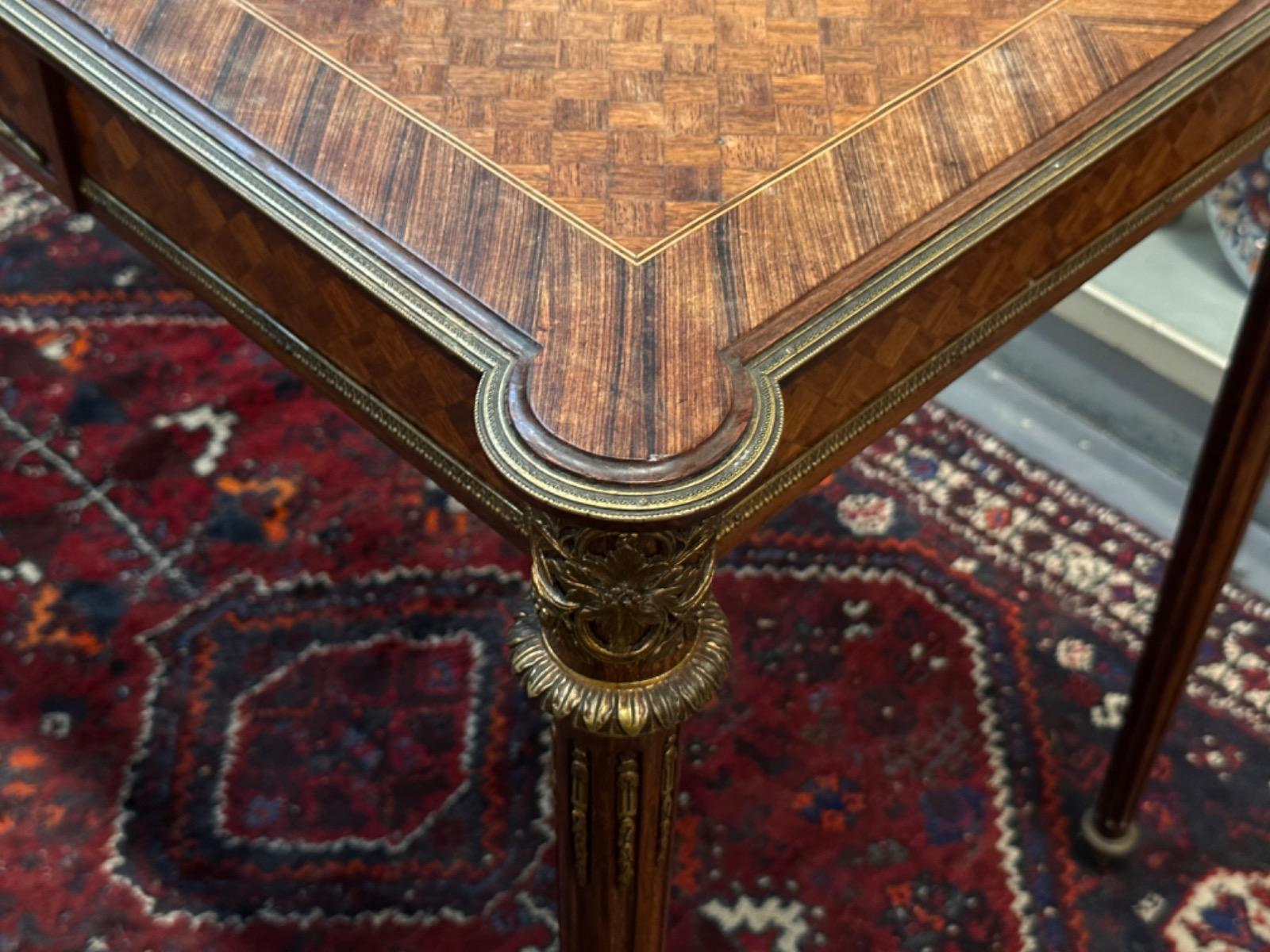Napoleon III writing table 91x57x75h cm
